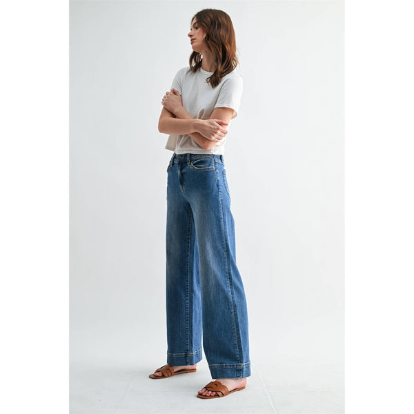 MICA "Camille" Mid Rise Wide Leg Trouser Hem Jeans: Medium Wash