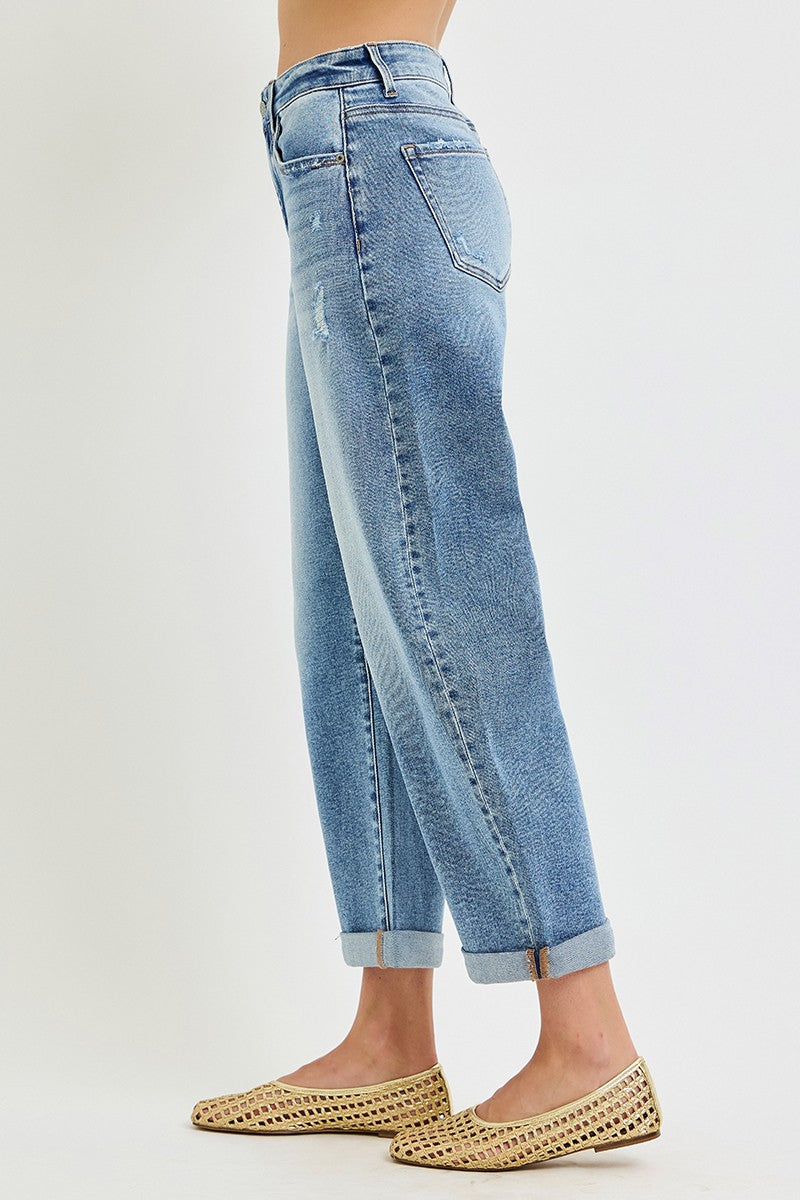 Take It Easy Barrel Jeans: Medium Wash
