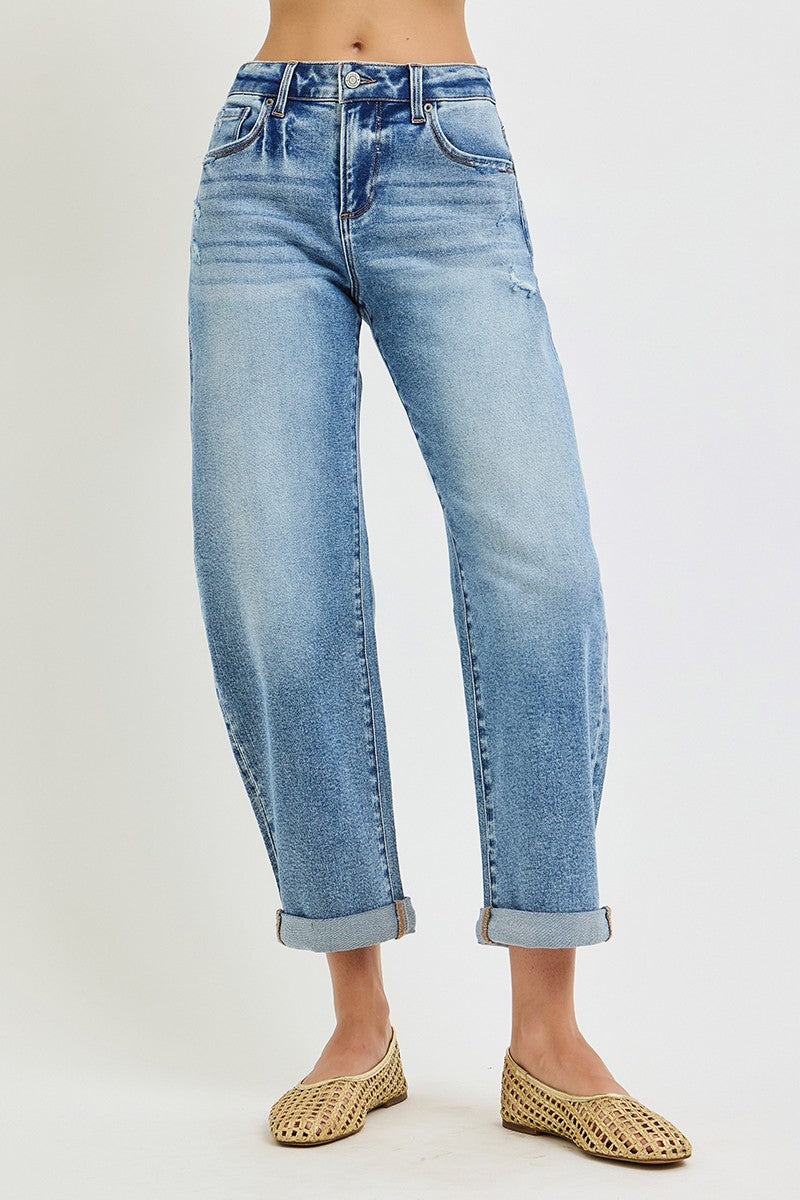 Take It Easy Barrel Jeans: Medium Wash