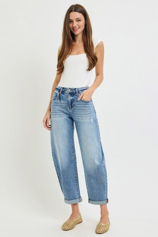 Take It Easy Barrel Jeans: Medium Wash