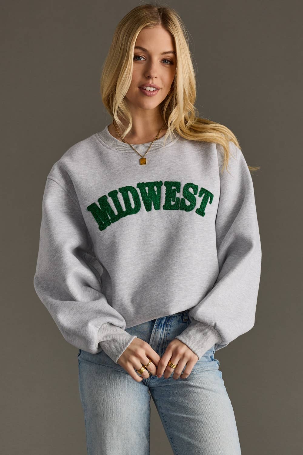 Midwest Chenille Patch Sweatshirt – Heather Gray Fleece Crewneck Pullover