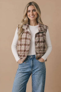 Cabin Season Plaid Quilted Puffer Vest | Women’s Fall Vest