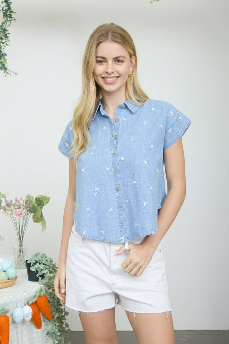The Delaney Floral Denim Blouse: Chambray