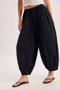 BOHO DRAWSTRING BALLOON PANTS: Black