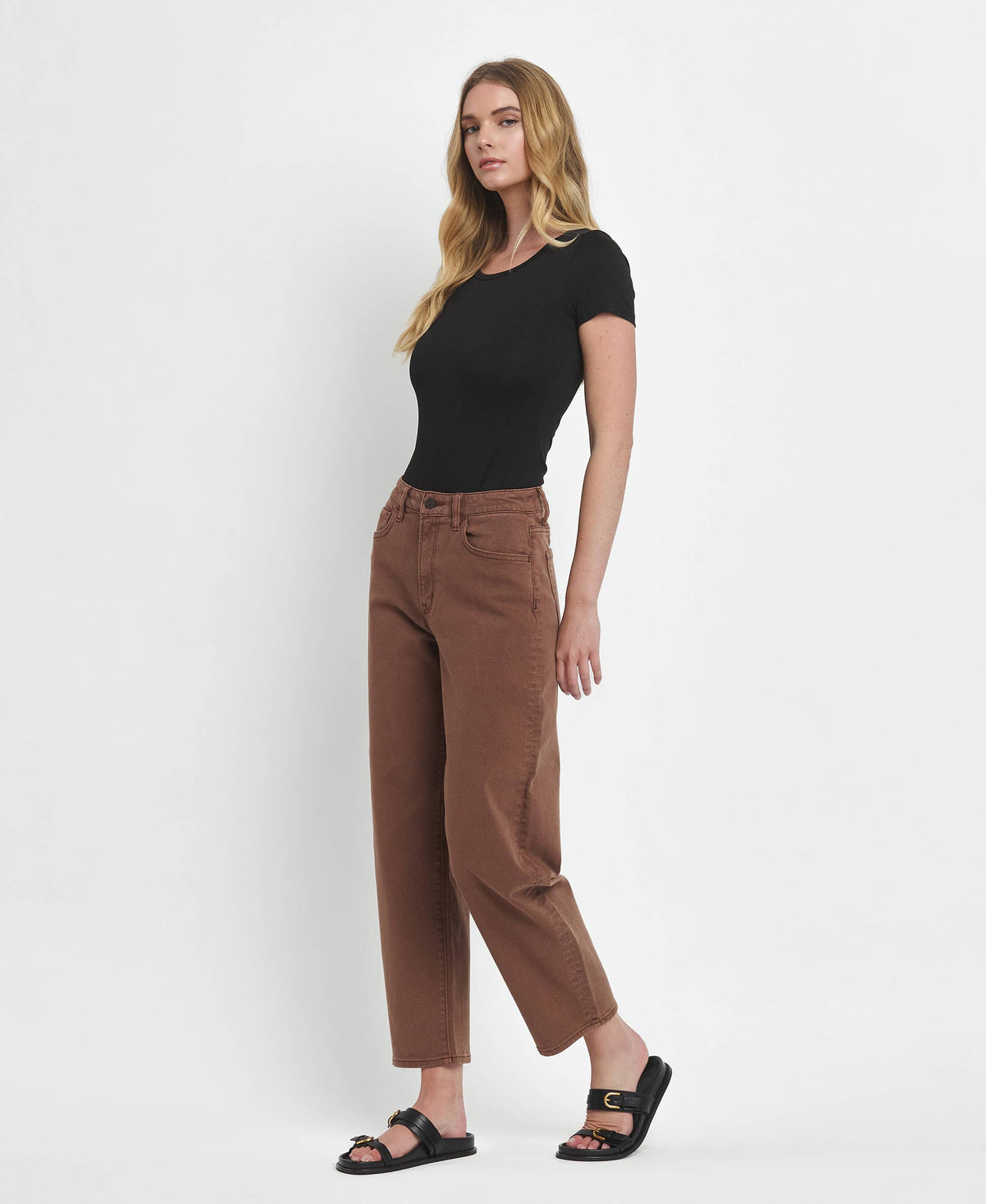 Vervet by Flying Monkey "Kate" Slim Barrel Jeans – Mocha Brown