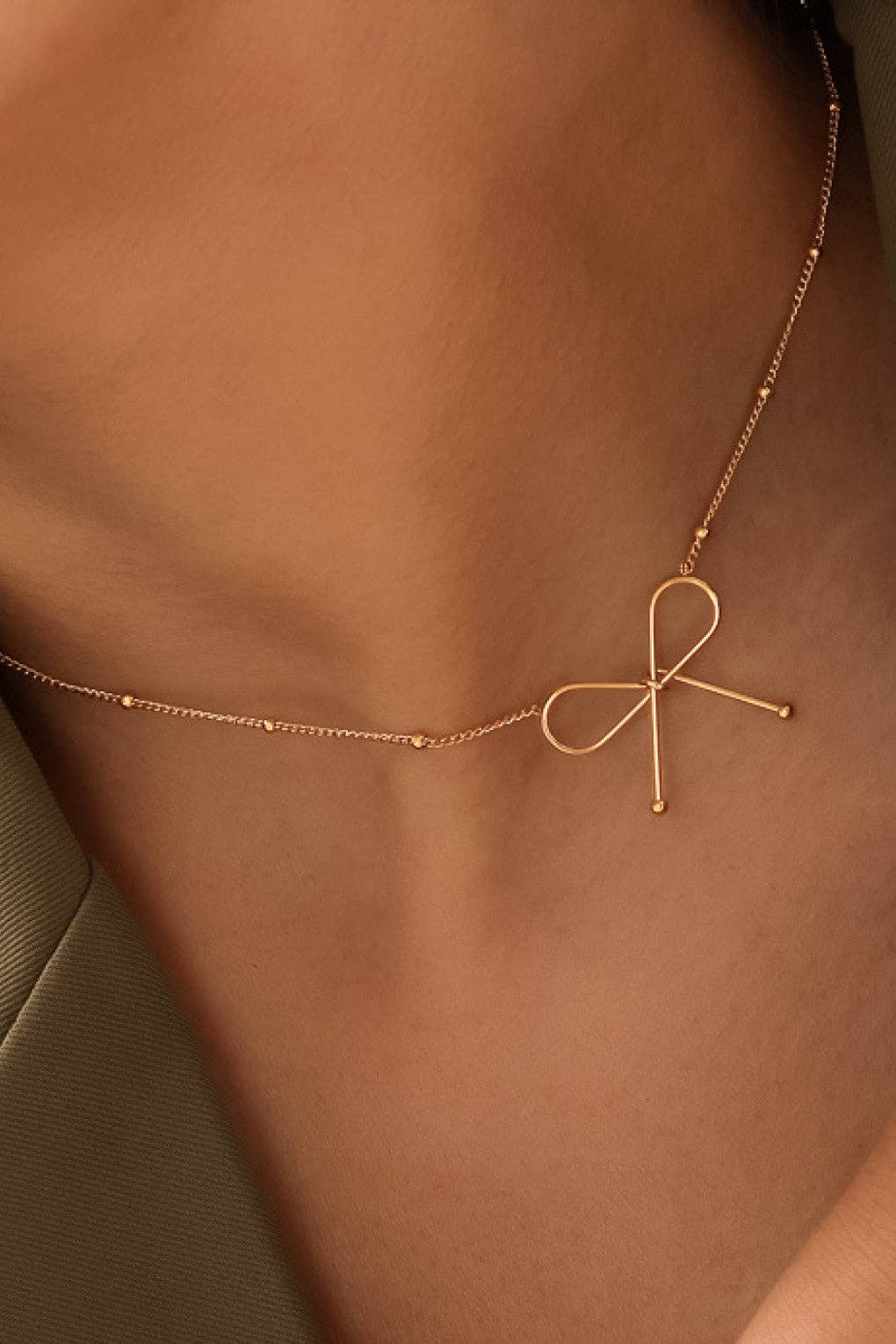 The Colette Bow Necklace – 18K Gold Dipped Waterproof Stainless Steel Dainty Chain
