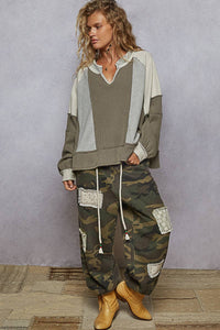 Notched Neck Contrast Fabric Basic Long Sleeve Top SALE: GREY MULTI / L