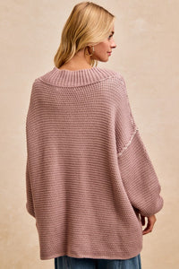 Liora Textured V-Neck Sweater: Frosted Lilac – Relaxed Fit Two-Tone Knit Top