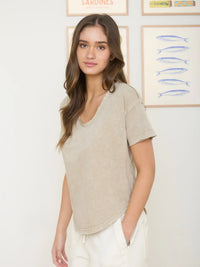 Everyday Vintage Wash Scoop Neck Tee