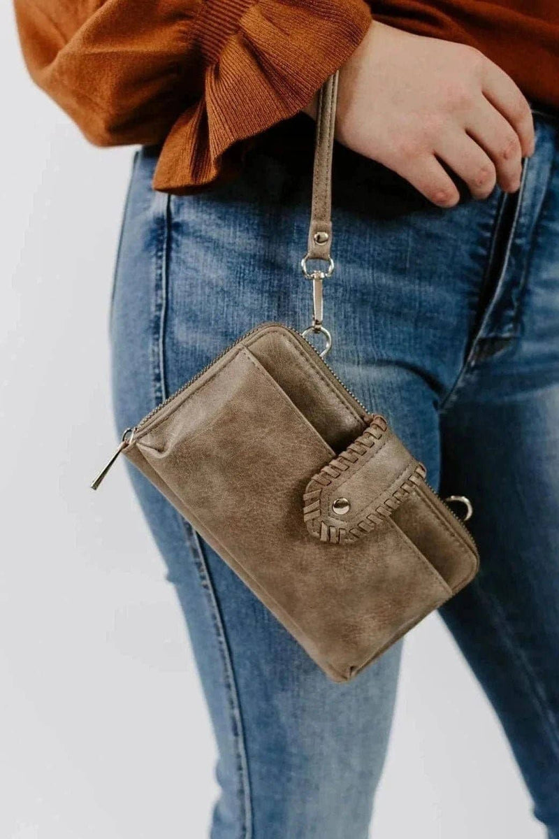 Camden Ridge Crossbody Wallet – Vegan Leather with Wristlet & Adjustable Strap