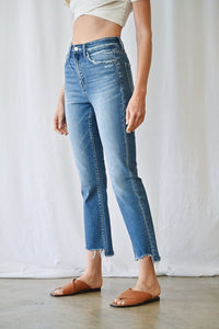 Mica Denim High Rise Straight Leg Jeans: Bleue