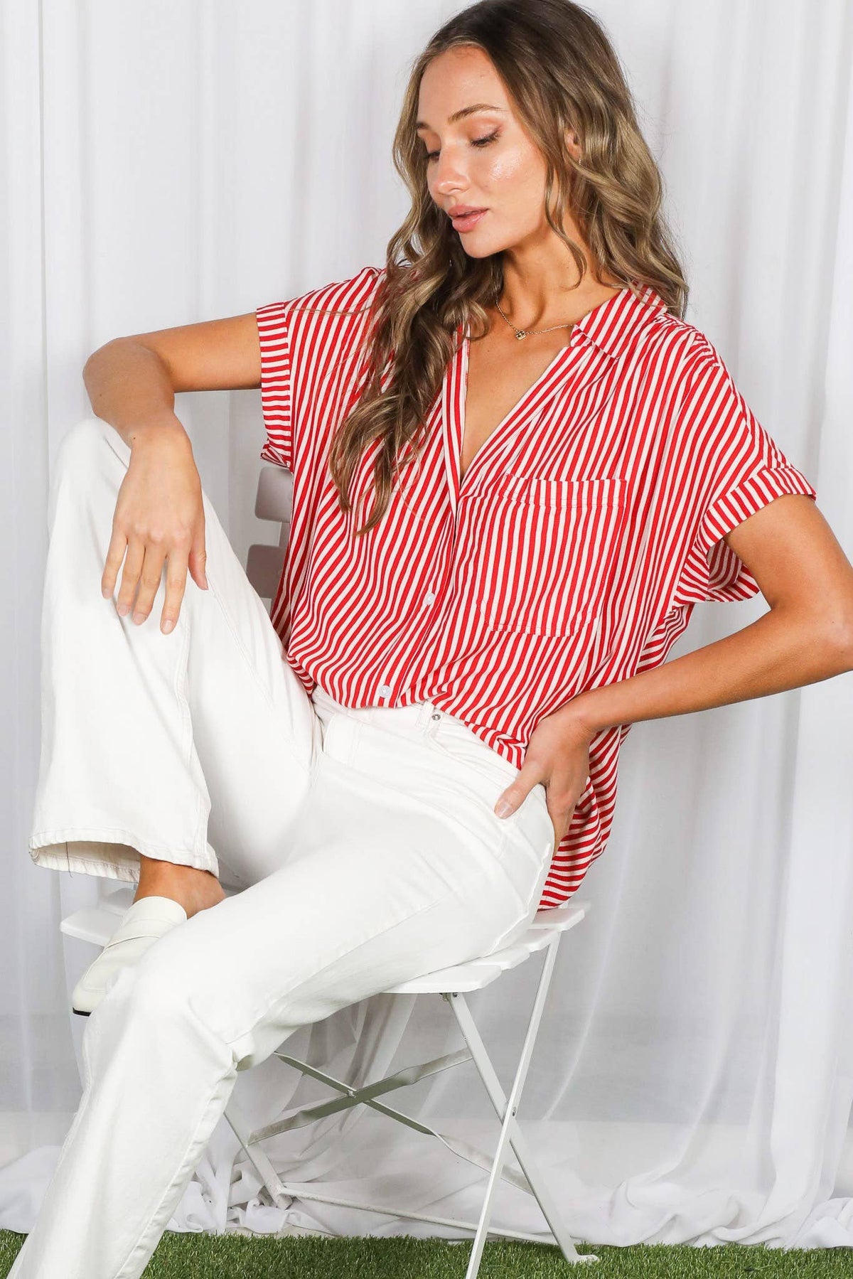 Collared Short Roll-Up Sleeve Button-Down Shirt VT83098: Brown / M