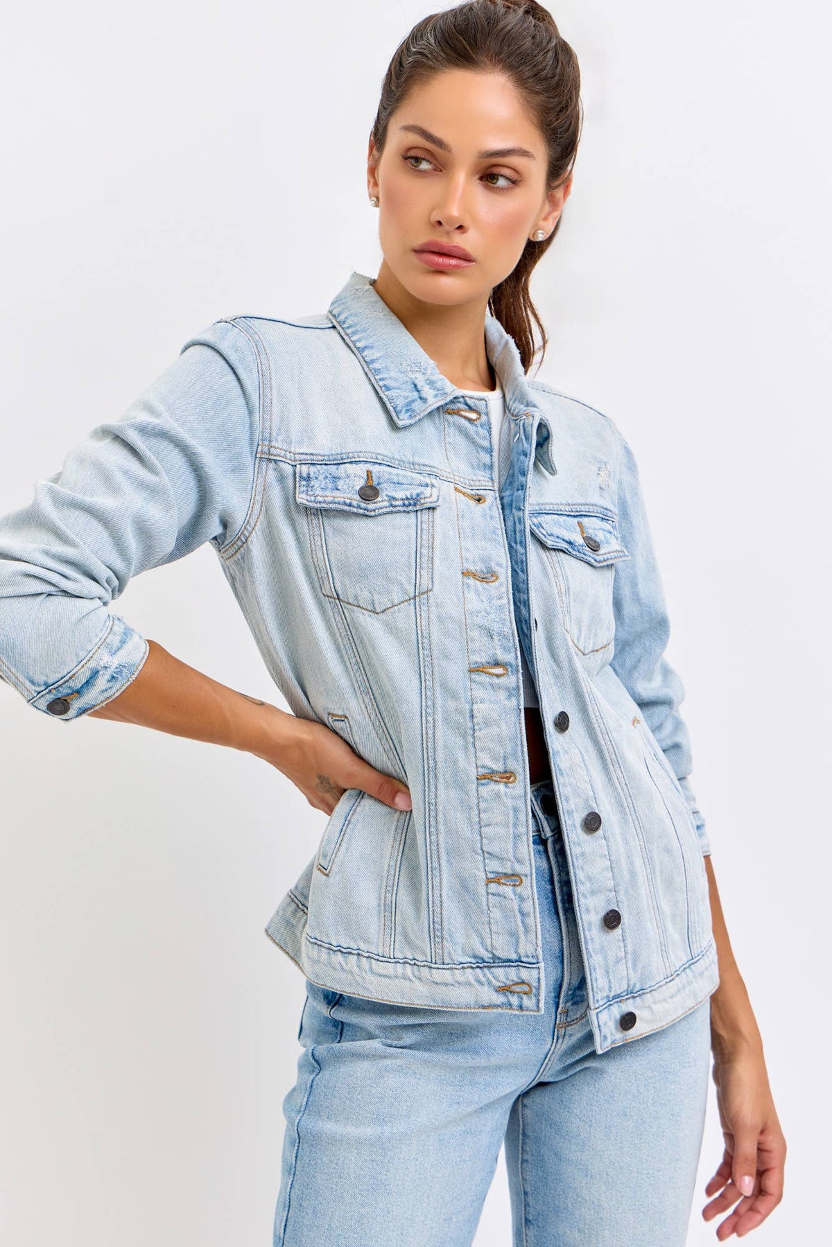 Delilah Oversized Denim Jacket – Women’s Lightweight Distressed Jean Jacket