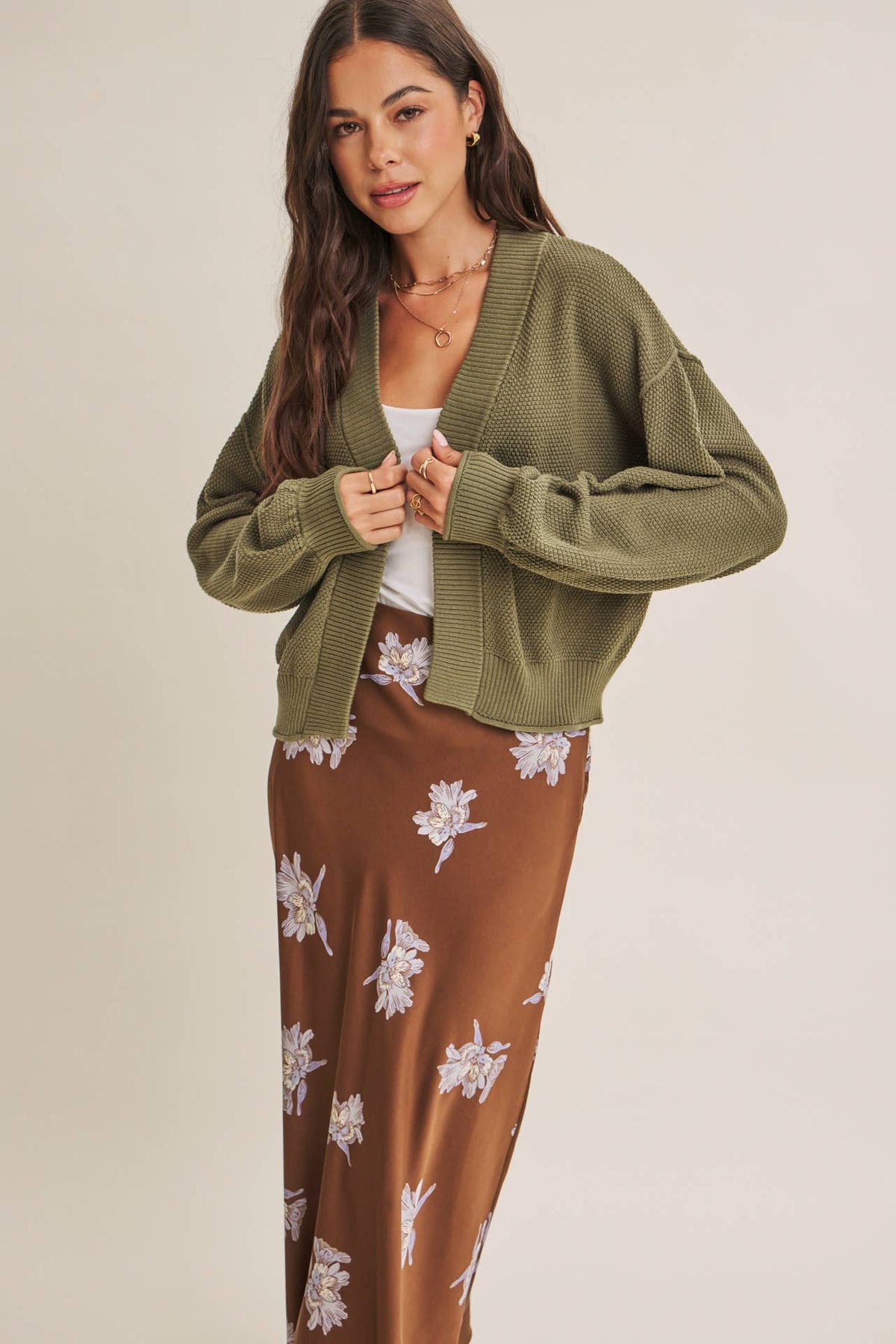 EVERYDAY ESEENTIAL EASY LAYERING BALLOON SLV WAFFLE CARDIGAN: OLIVE / L