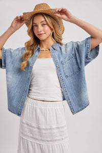 Della Denim Short Sleeve Boxy Top: Light Wash