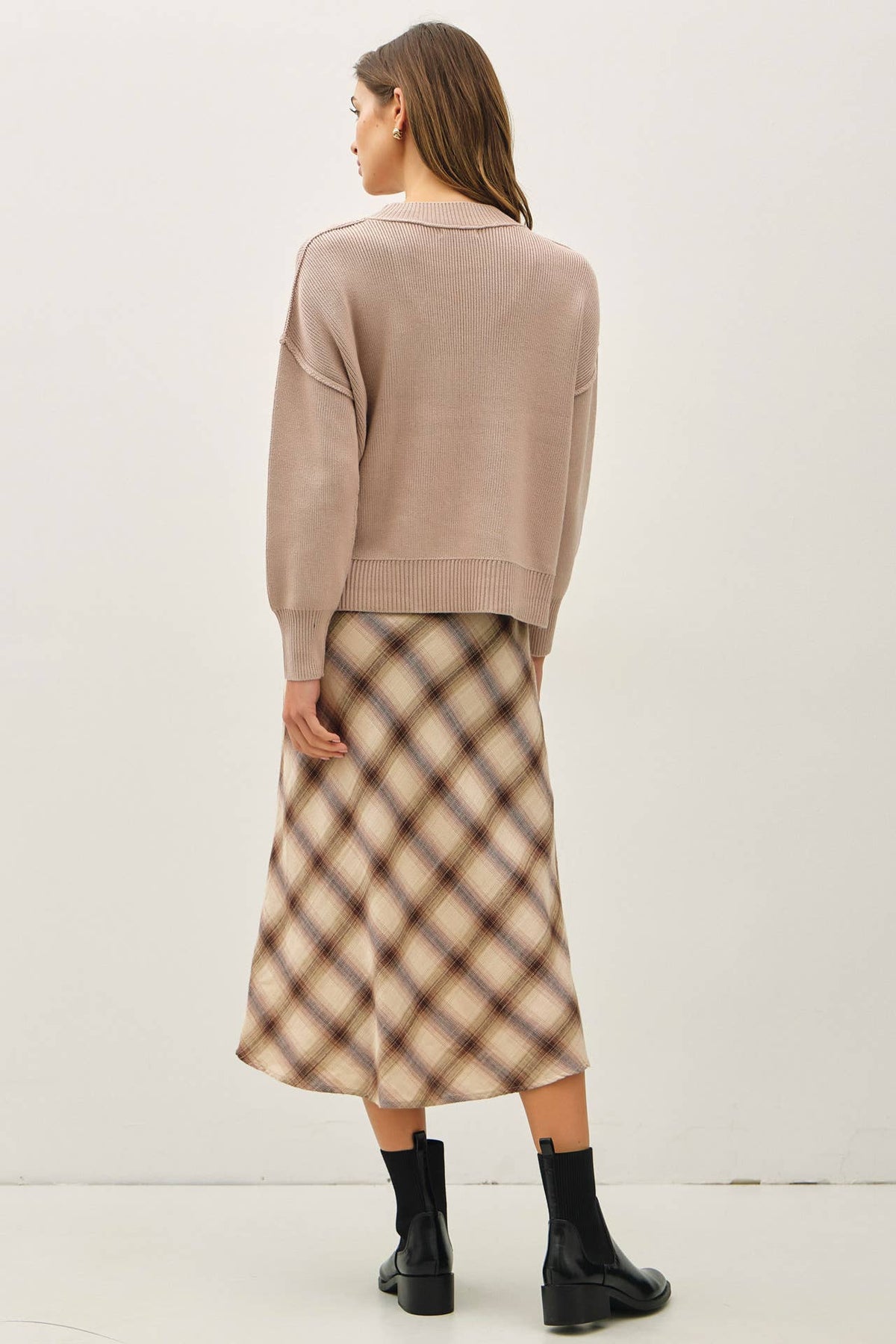 The Bristol Ribbed Knit Sweater – Relaxed Everyday Essential Sweater