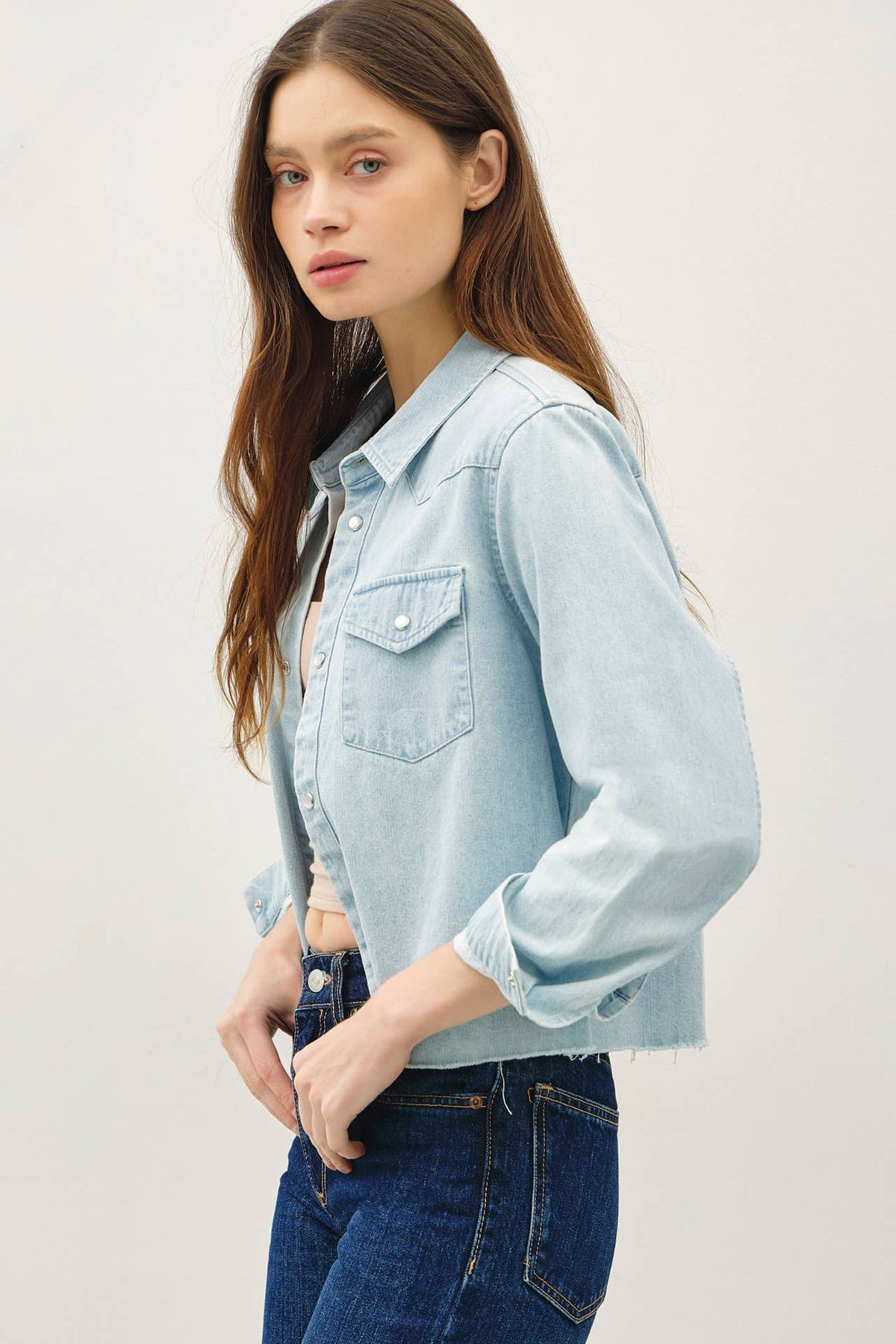 The Stevie Washed Cropped Shirt Jacket: Light Wash – Raw Edge Snap Button Shacket