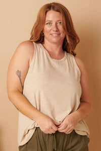 The Rylie Plus Ribbed Tank – Curved Hem Sleeveless Knit (XL-2X)