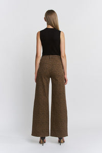 Mica Denim Savannah Super High-Rise Wide Leg Leopard Jeans – Bold Animal Print Denim