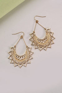 BOHO HALF CIRCLE FLOWER DROP EARRINGS: GOLD