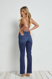 MID-RISE BOOT CUT WITH BACK SLIT: CATS EYE / 24