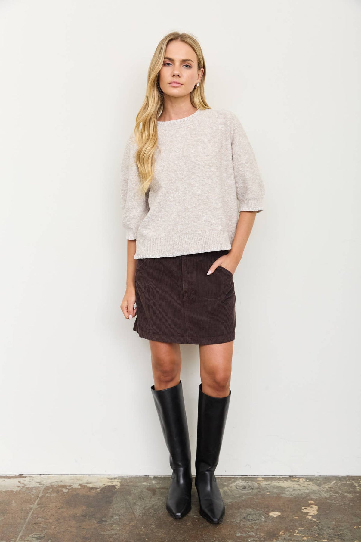 The Marlow Heathered Wool Blend Short Sleeve Sweater: Natural