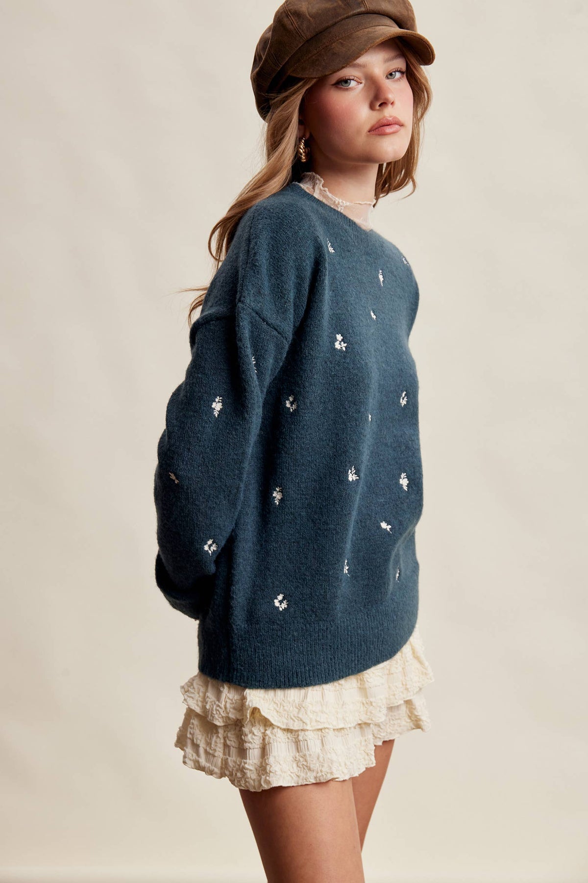 Tiny Details Embroidered Sweater: Emerald