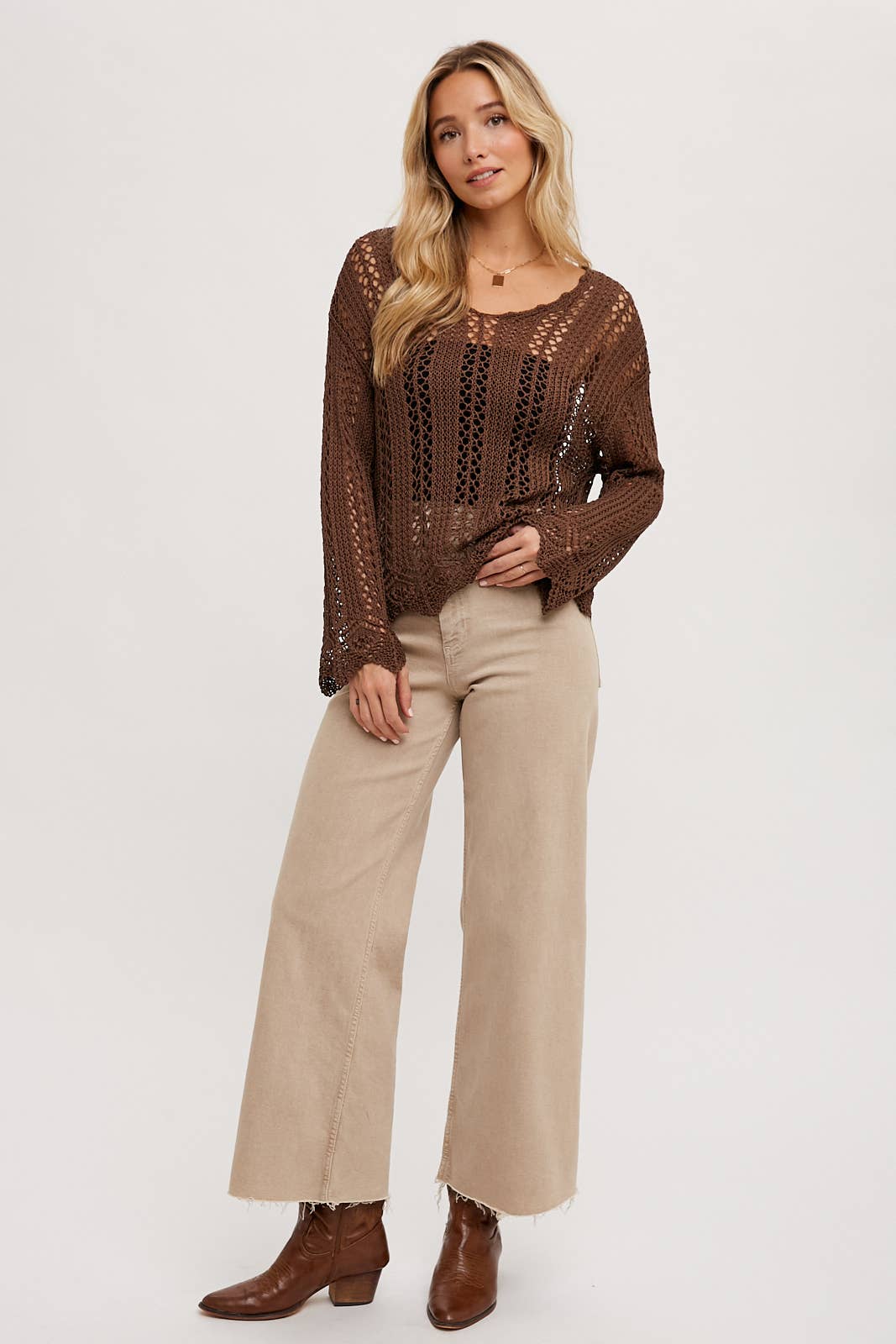 The Elowen Scalloped Hem Open Knit Pullover – Chocolate Brown Long Sleeve Sweater Top