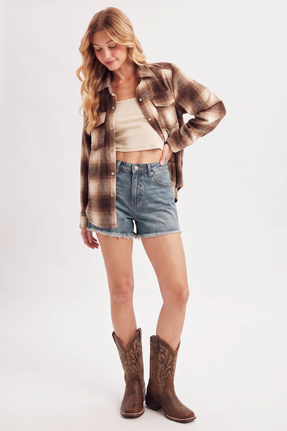 SNAP BUTTON DOWN PLAID SHACKET: Black / L