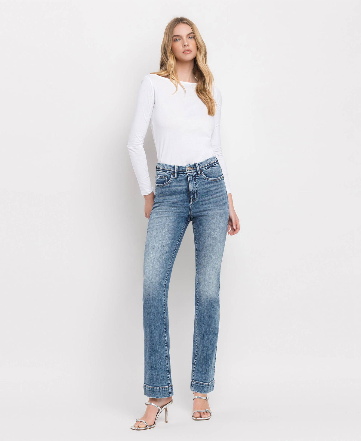 TUMMY CONTROL HIGH RISE BOOTCUT JEANS LV1310: PROTEGEE / 24