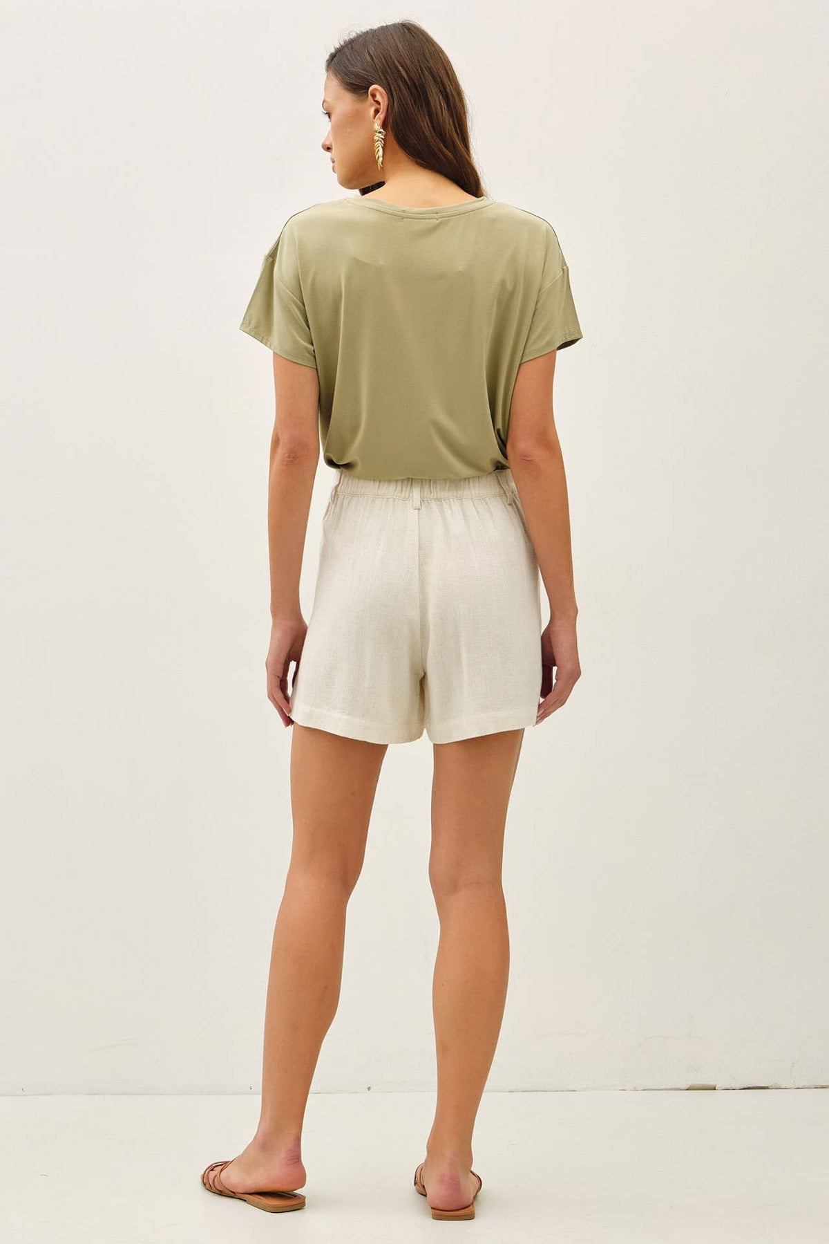 The Aria Linen Blend Classic Cut Shorts – High Waisted Elastic Back Summer Shorts