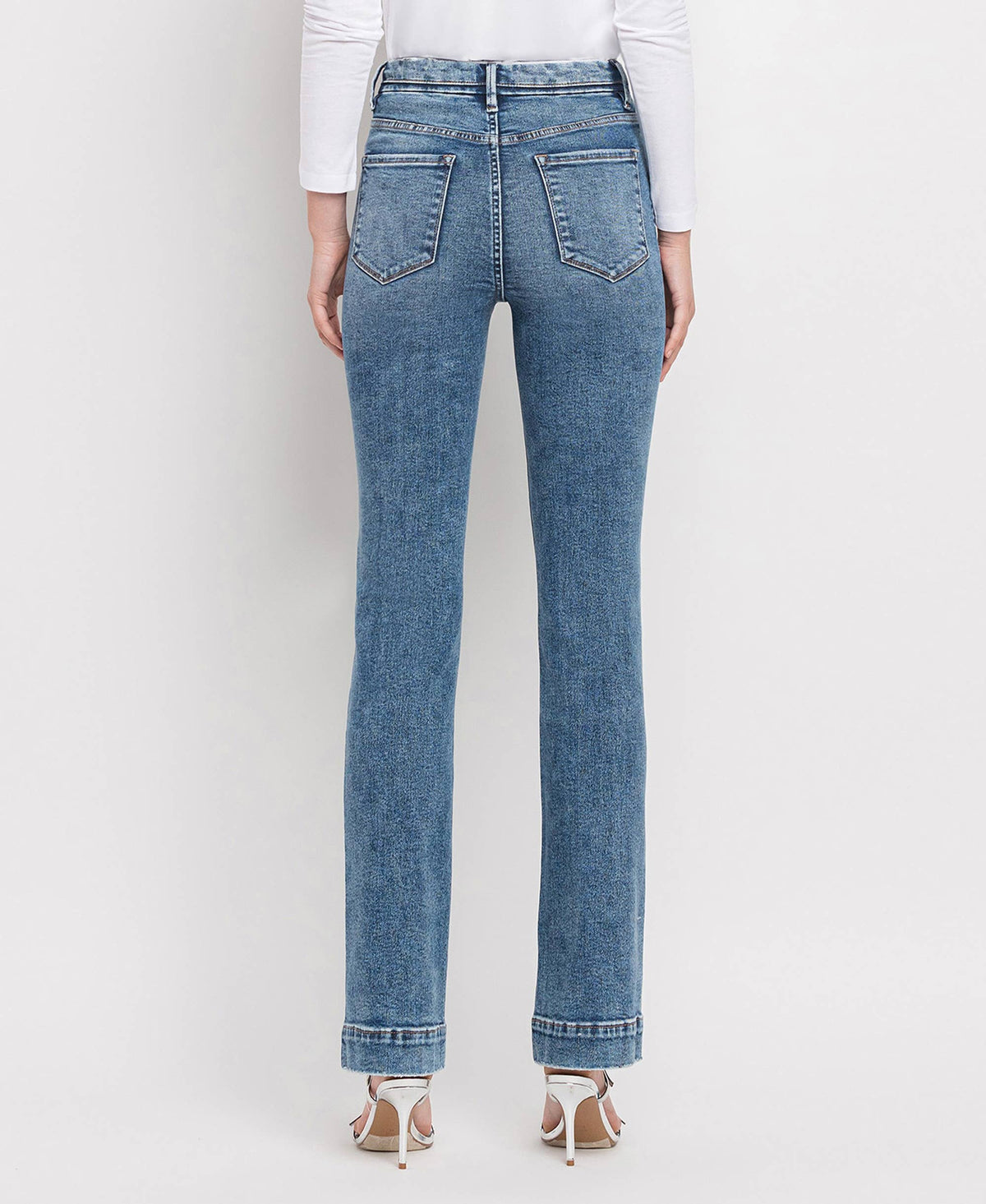 TUMMY CONTROL HIGH RISE BOOTCUT JEANS LV1310: PROTEGEE / 24