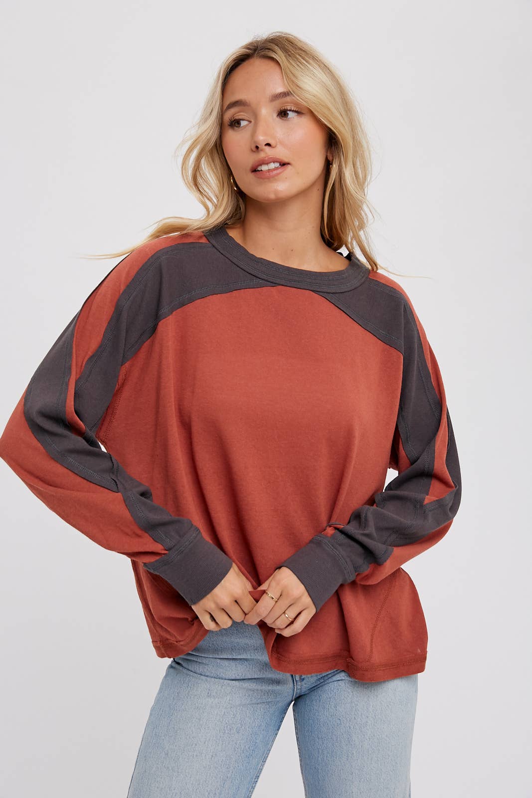 Sutton Contrast Sleeve Oversized Long Sleeve Top – Chestnut & Olive