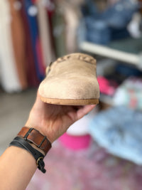 Very G Iris Braided Mules – Beige Suede Slip-On Shoes with Frayed Edge Detail