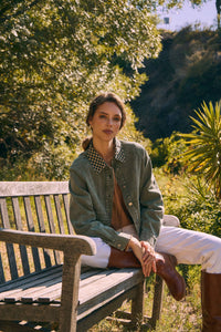 HERITAGE FIELD MINERAL-WASHED COTTON TWILL JACKET: WASHED OLIVE