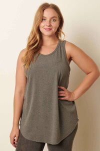 The Rylie Plus Ribbed Tank – Curved Hem Sleeveless Knit (XL-2X)