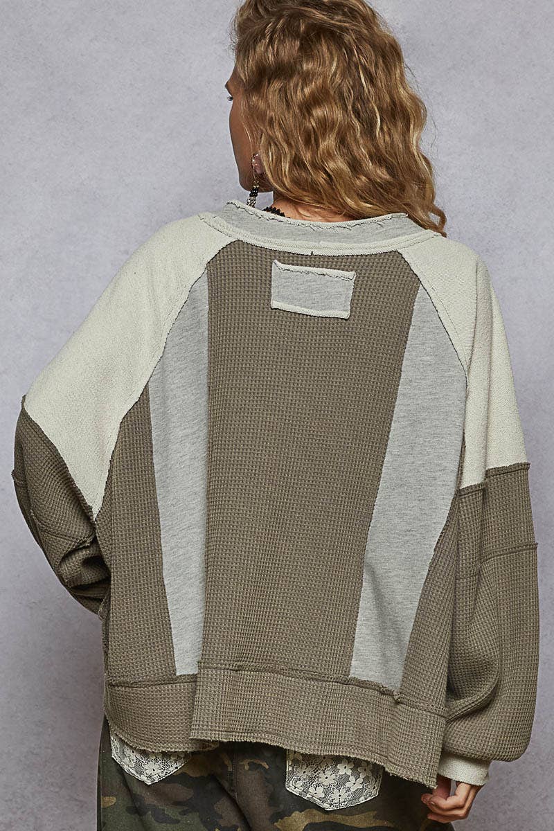 Notched Neck Contrast Fabric Basic Long Sleeve Top SALE: GREY MULTI / L