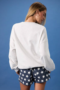 USA Star Patch Sweatshirt: Light Grey – Patriotic Relaxed Fit Fleece Pullover