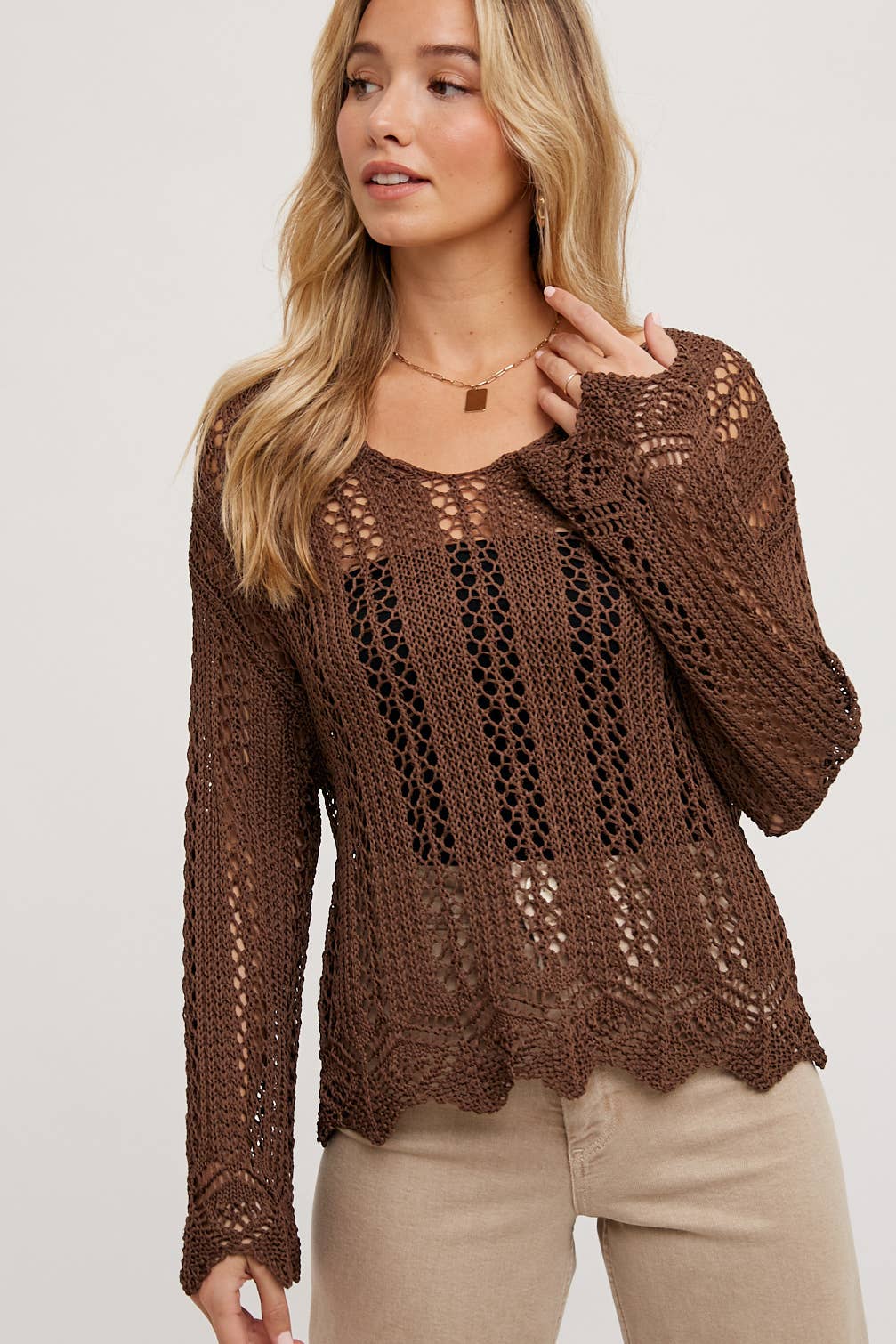The Elowen Scalloped Hem Open Knit Pullover – Chocolate Brown Long Sleeve Sweater Top
