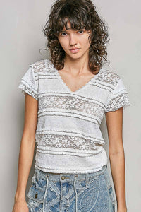 Feminine Lace V Neck Short Sleeve Top Trim Raw Edge: CREAM / S