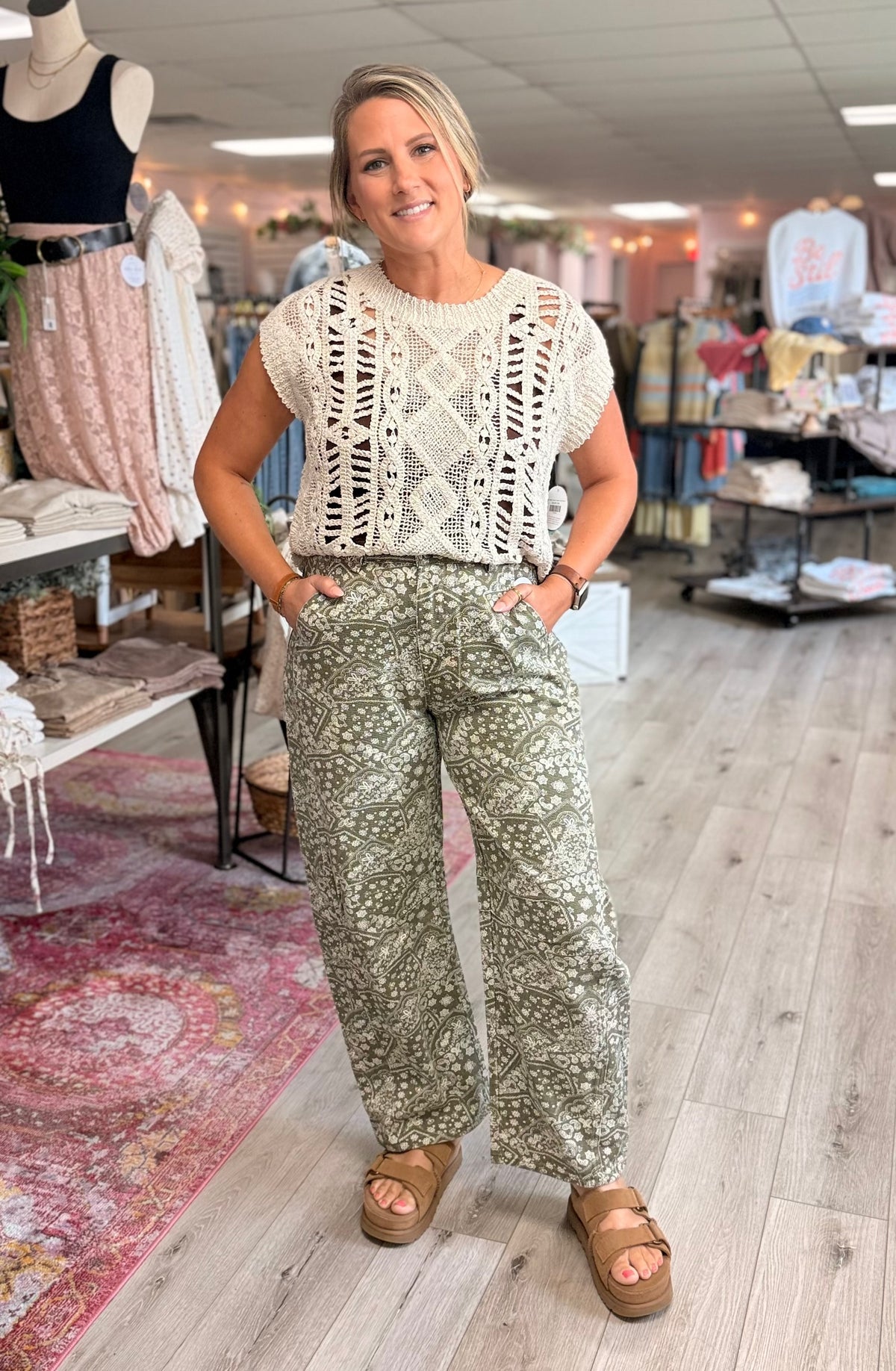 SUNFADED MARKET DAY  PAISLEY BARREL PANTS: ANTIQUE OLIVE