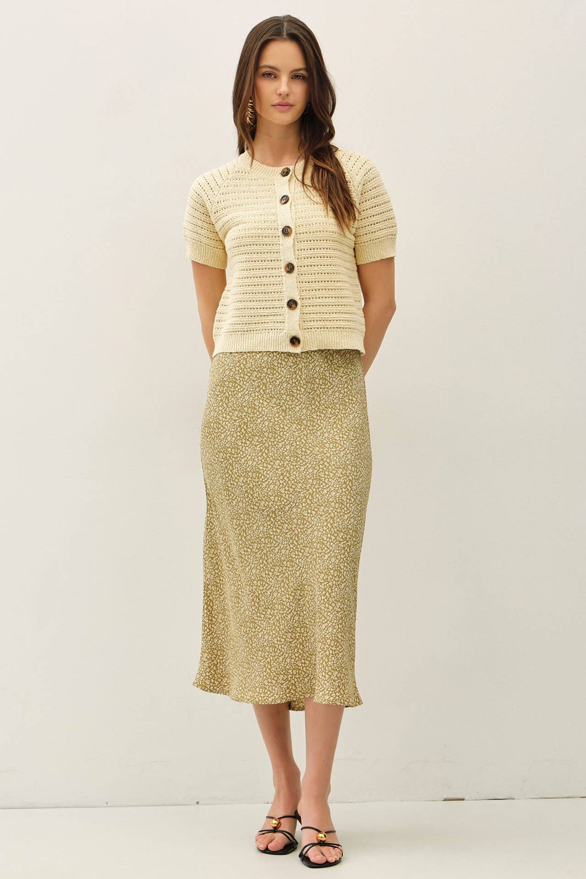 The Maisy Textured Knit Cardigan – Puff Sleeve Cropped Button Down Sweater