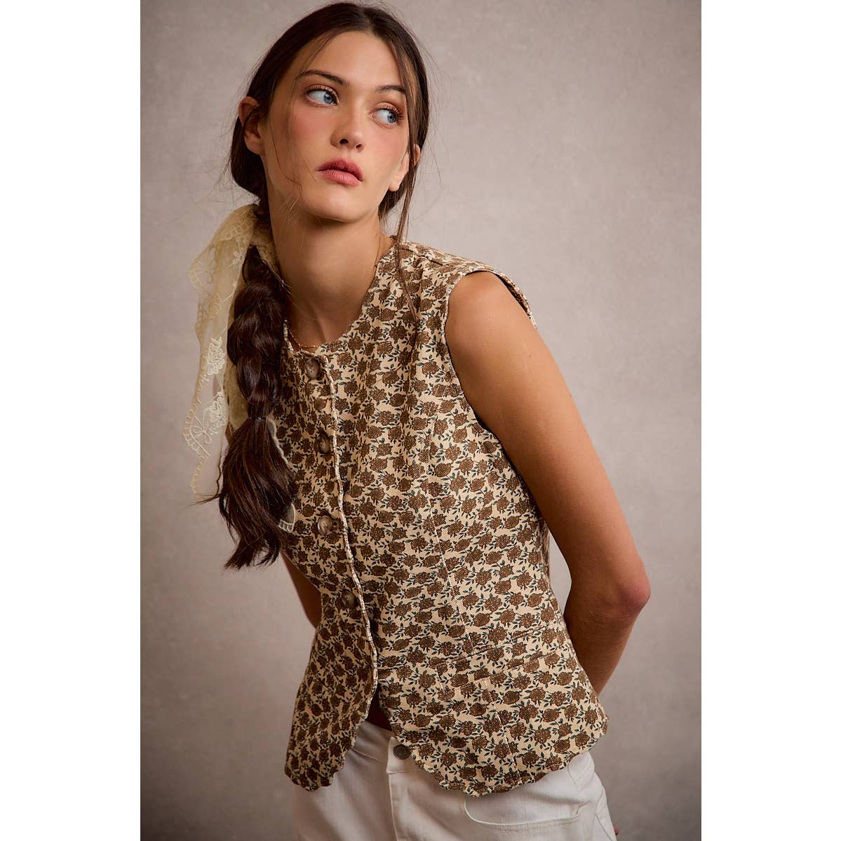 Heirloom Floral Button Vest: Cream/Multi