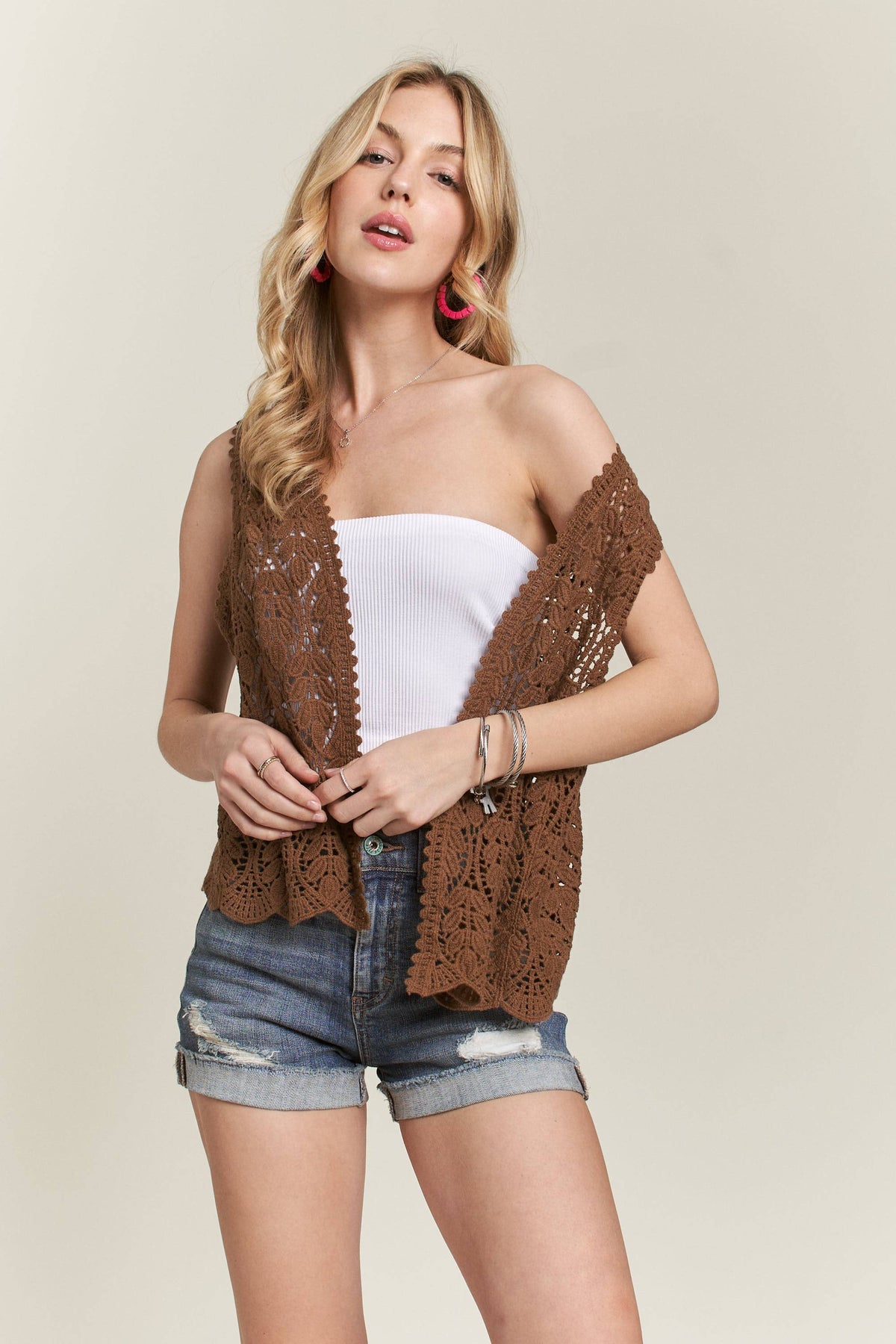 CROCHET VEST SCALLOP HEM - CET3544: Beige / S/M-M/L(3-3)