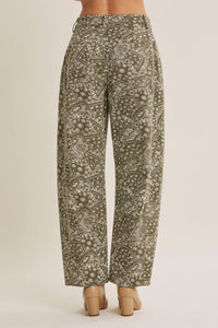 SUNFADED MARKET DAY  PAISLEY BARREL PANTS: ANTIQUE OLIVE