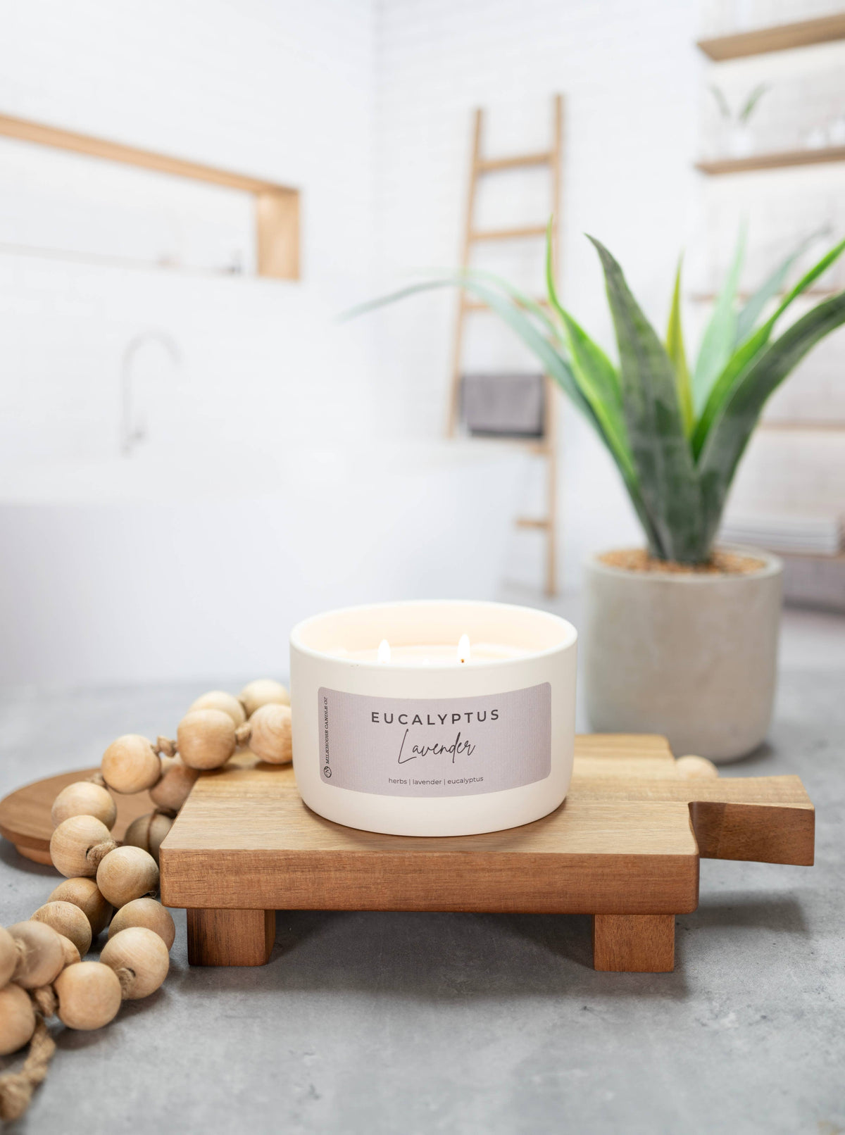Eucalyptus Lavender | 10 oz Statement Candle