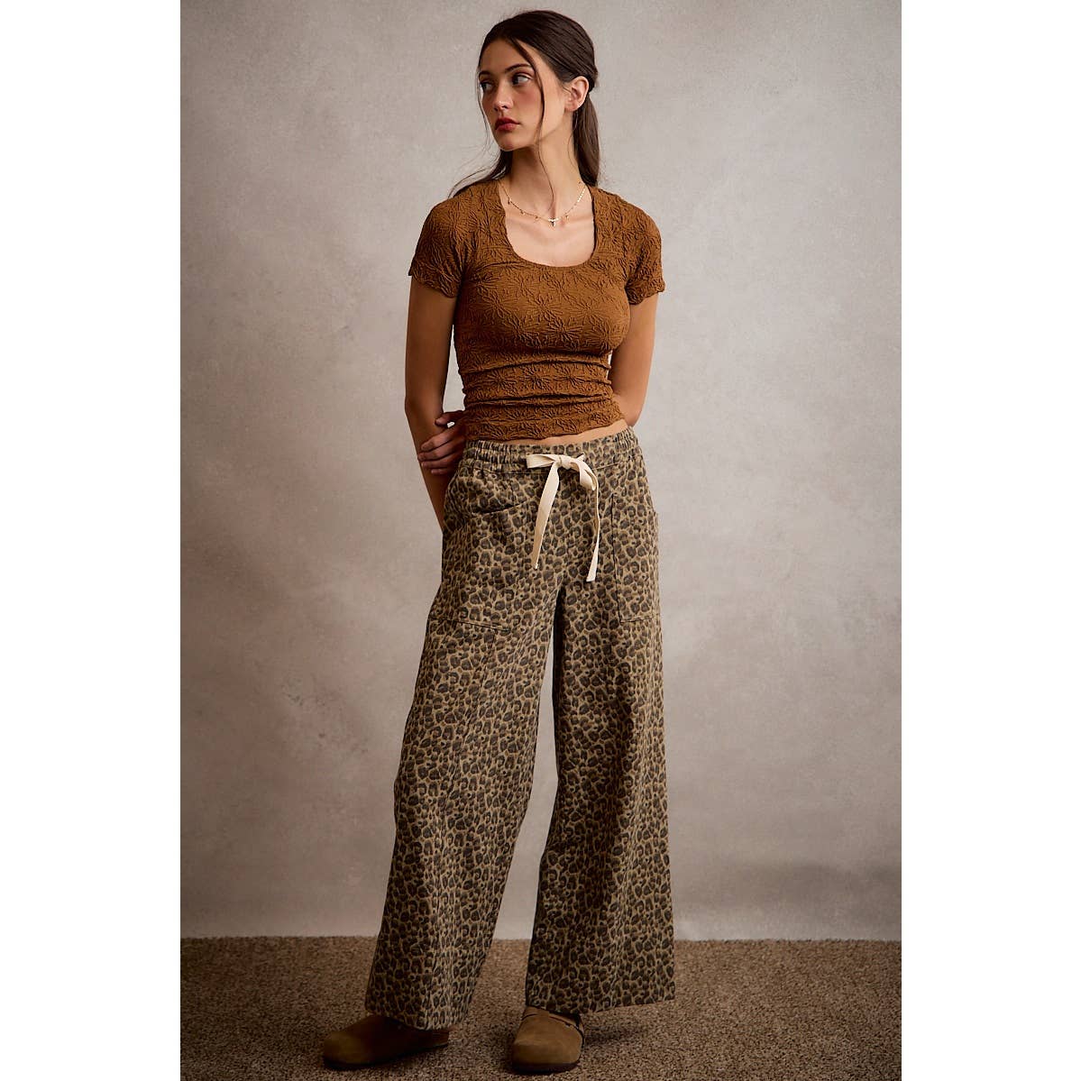 Pressed Petals Seamless Top: Brown