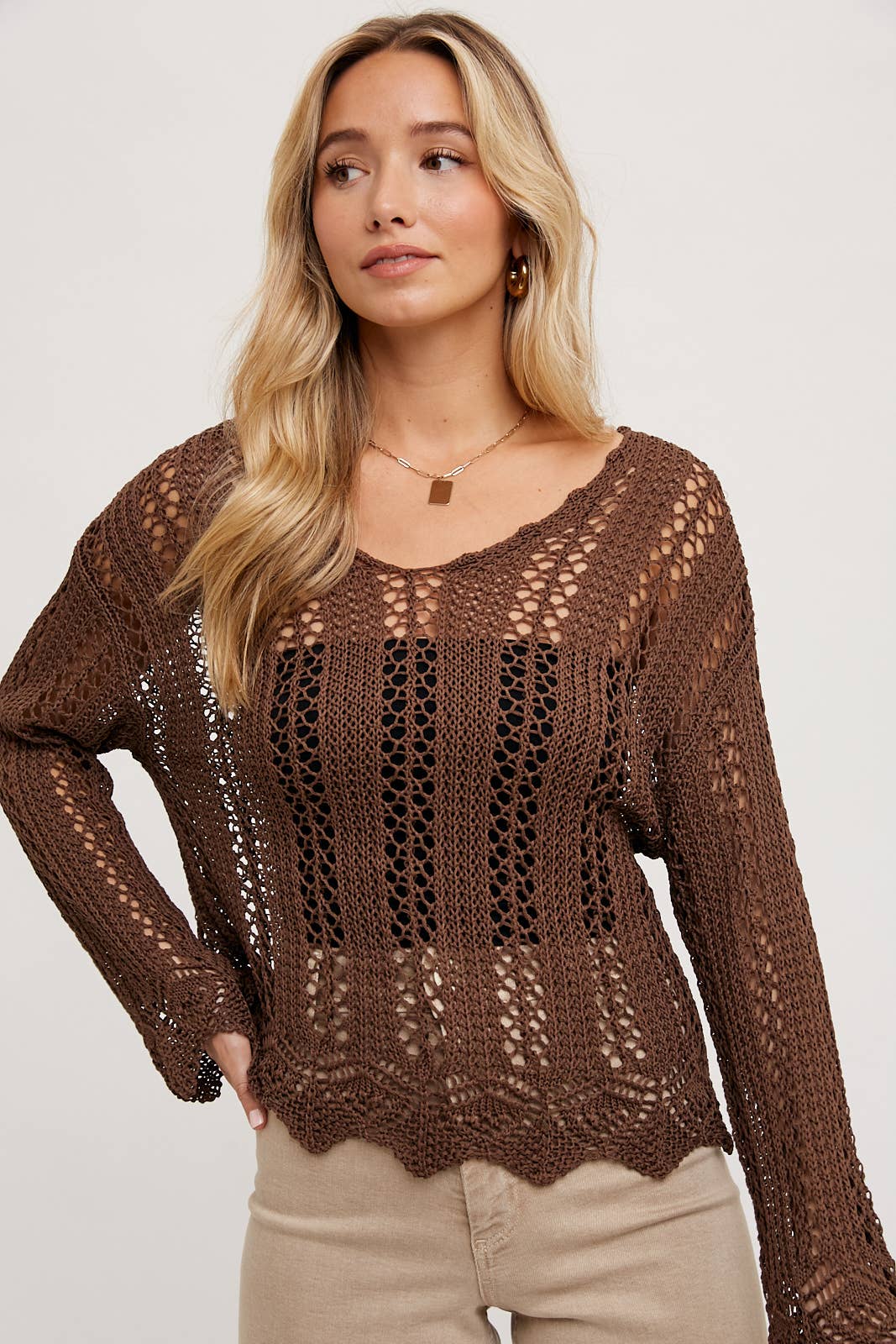 The Elowen Scalloped Hem Open Knit Pullover – Chocolate Brown Long Sleeve Sweater Top