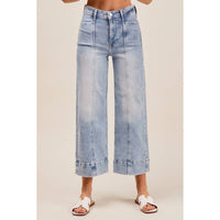 The Lennon Seamed Wide Leg Stretch Denim Jeans: Light Wash
