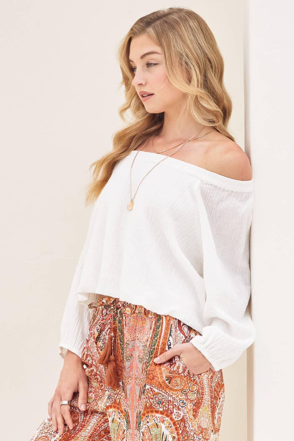 Mikey Linen Off the Shoulder Balloo Hem Top: Ivory